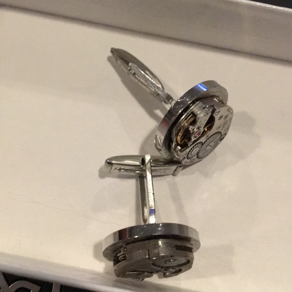 “gears” cuff links - Picture 2 of 2